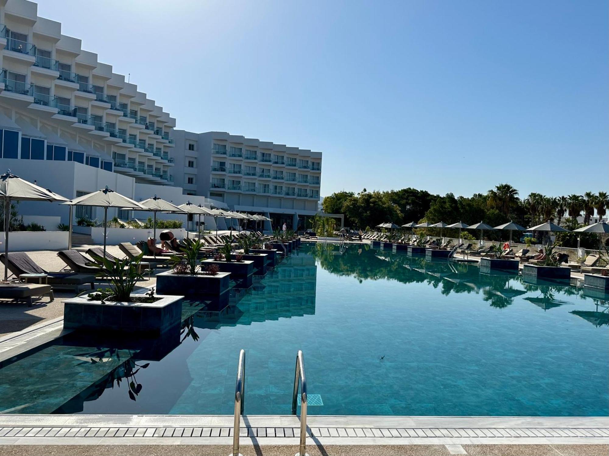 Cali Resort & Spa By Louis Hotels Paphos Buitenkant foto